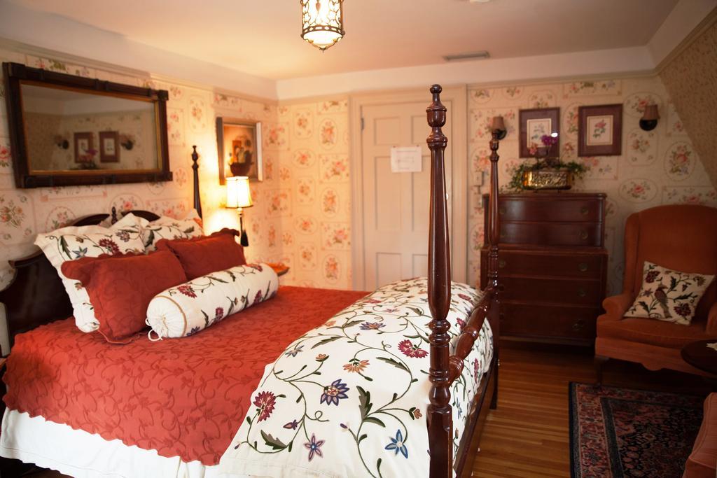 Bee And Thistle Inn Old Lyme Eksteriør bilde